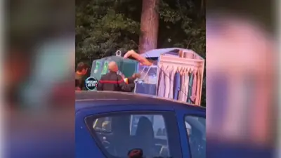 Gironde : un homme coincé dans un conteneur à vêtements secouru par les pompiers