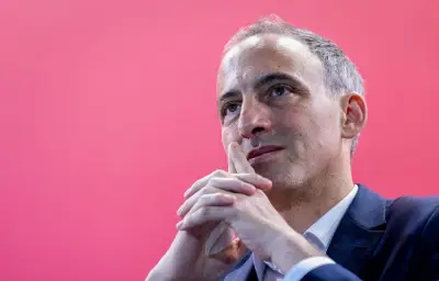 Glucksmann se donne trois mois pour décider de sa candidature en 2027