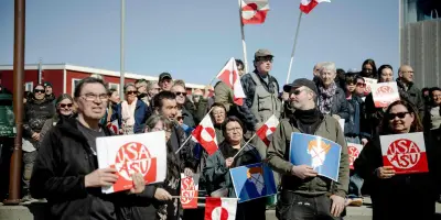 Groenland : manifestation à Nuuk contre les visées de Trump