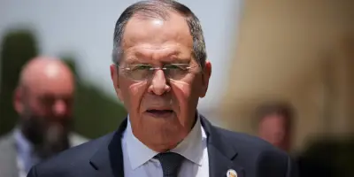 Guerre en Ukraine : la Russie exhorte les États-Unis à évacuer leur ambassade à Kiev