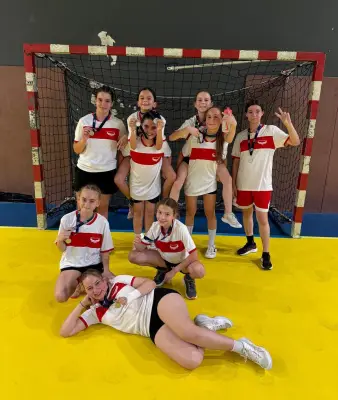 Handball et rugby : deux médailles d’argent pour le collège de Villeneuve-de-Marsan