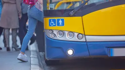 Handicapé abandonné sous 35°C par un chauffeur de bus dans le Vaucluse