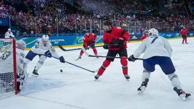 Hockey : France battue 6-1 par le Canada à l'Accor Arena