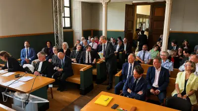 Le Conseil constitutionnel siège pour la première fois à Mende