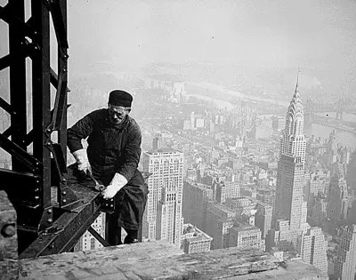 L'Empire State Building célèbre ses 95 ans : histoire en images