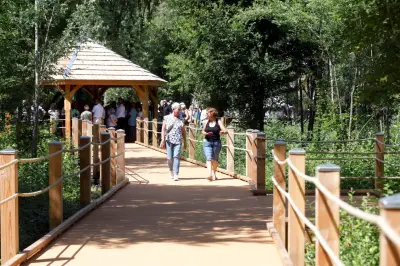 Mandelieu inaugure une forêt urbaine de 3 hectares pour 40 millions d'euros