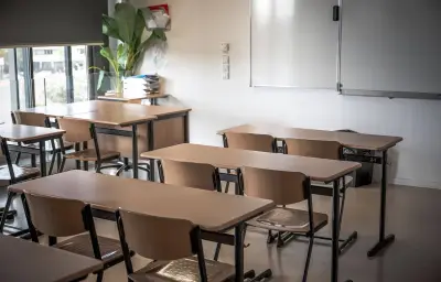 Manuels numériques en Île-de-France : la justice annule l'initiative régionale