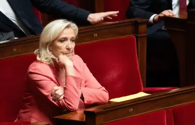 Marine Le Pen défend Patrick Bruel et l'État de droit