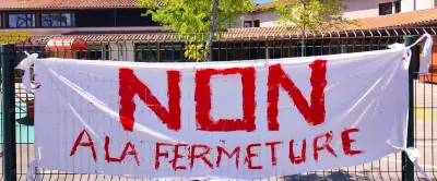Millau : la mairie soutient les parents contre la suppression d’un poste d’enseignant