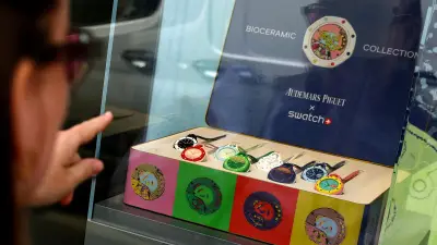 Montre Swatch : séquestration pour une Royal Pop, deux ans de prison