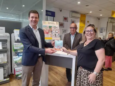 Nérac dévoile un carnet collector de timbres 