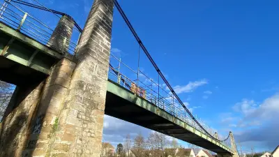 Oise : le pont suspendu entre Lacroix-Saint-Ouen et Le Meux ne rouvrira pas avant juin 2027