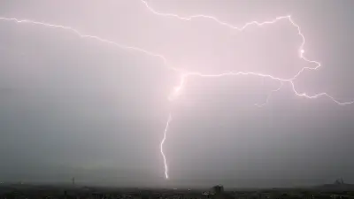 Oise : plusieurs tubas observés, risque de tornade écarté