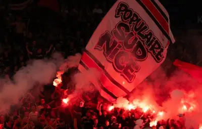 Rixe entre supporters à Paris : 17 gardés à vue présentés à un juge