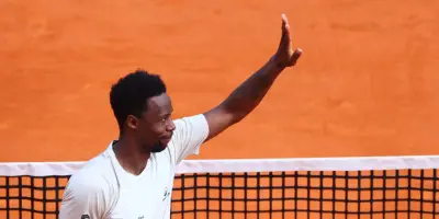 Roland Garros : Monfils bat Djokovic en double mixte avant sa dernière danse