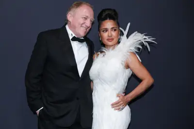 Salma Hayek : shopping nocturne au Suquet avec François Pinault pendant le Festival de Cannes