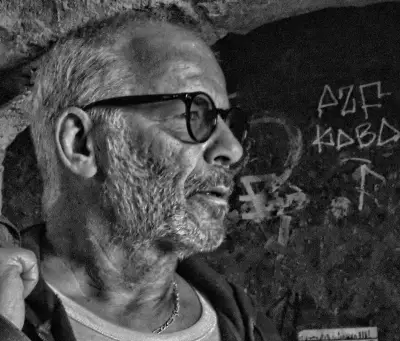 Stricto Sangsues : le nouveau polar noir et drôle de Frédéric Villar