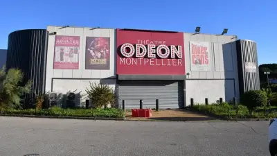 Théâtre de l'Odéon à Pérols : réouverture après une fermeture contestée