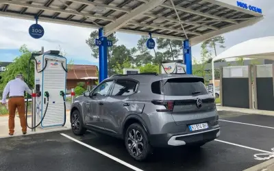 TotalEnergies ouvre une station de recharge haute puissance à Lacanau de Mios