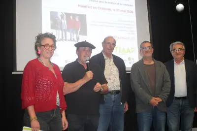 Transmission des fermes landaises : 100 personnes réunies pour une conférence