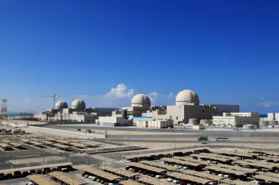 Trump menace l'Iran de destruction, attaque de drone près d'une centrale nucléaire aux EAU