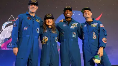 Un complotiste interpelle les astronautes d'Artémis II au Capitole