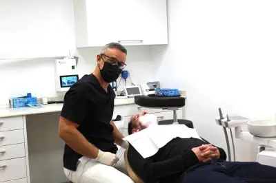 Un dentiste s'installe à Rion-des-Landes après 24 ans d'absence