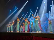 360 écoliers de STAM enchantent le cabaret L'Ange bleu