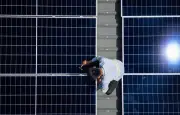 Abandon du projet de giga-usine solaire Carbon à Fos-sur-Mer