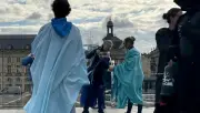 Action d'Extinction Rebellion à Bordeaux contre les pesticides