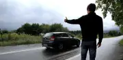 Auto-stoppeur armé d'un pistolet à billes condamné à vingt mois de prison