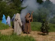 Bardes, olifants et RSA : une journée avec des druides bretons pour Beltaine
