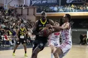 Basket : La Rochelle s'impose face à Scabb dans une ambiance de fête