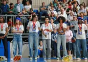 Basket Landes : adieux émouvants aux championnes de France