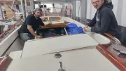 À Bezons, Canot Classique redonne vie aux bateaux en bois anciens