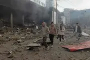Bombardements russes massifs sur Kiev: au moins un mort et 21 blessés