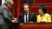 Boris Vallaud quitte la direction du PS en pleine crise avant 2027