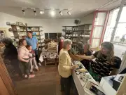 À Bourdeilles, une épicerie participative et locale gérée par des bénévoles