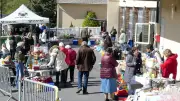 Brocante et marché artisanal réussis à Grandrieu