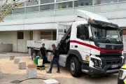 Camion percé à Toulon : gasoil déversé dans le port