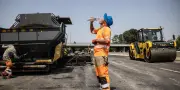 Canicule au travail : droits, obligations et recours des salariés en France