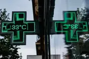 Canicule : dégradation en France, Paris et petite couronne en orange