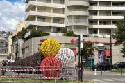 Chute du cornet de glace géant à Nice : le vent en cause
