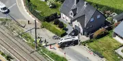 Collision Belgique: car scolaire contre train, 4 morts dont 2 enfants