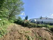 Conflit de voisinage : la justice ordonne la libération du chemin