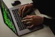 Cybersécurité à Monaco : les commerçants face aux fraudes numériques