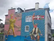 D'Agglomération Argentin à Artiste : Agustín Pelaez Peint une Fresque à Mauléon