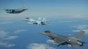 Des F-16 de l'Otan interceptent des chasseurs russes Su-35 en mer Baltique