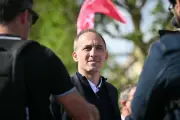 Document polémique de Glucksmann ciblant les électeurs : LFI attaque