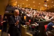 Dominique de Villepin : rock star des amphis, son discours à l'ONU reste gravé